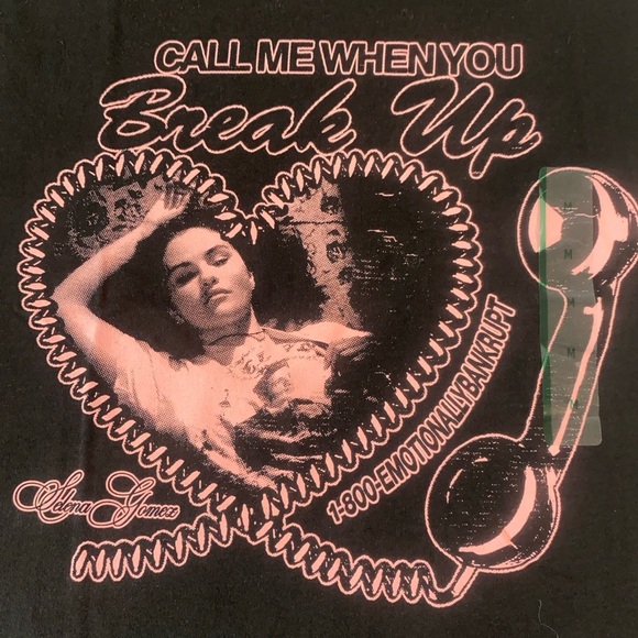 Selena Gomez Black Cotton Tee with Heart Accent size M - Picture 2 of 8